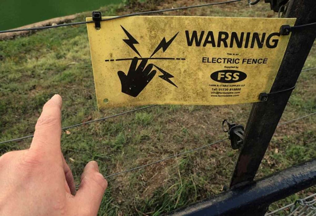 How An Electric Fence Works