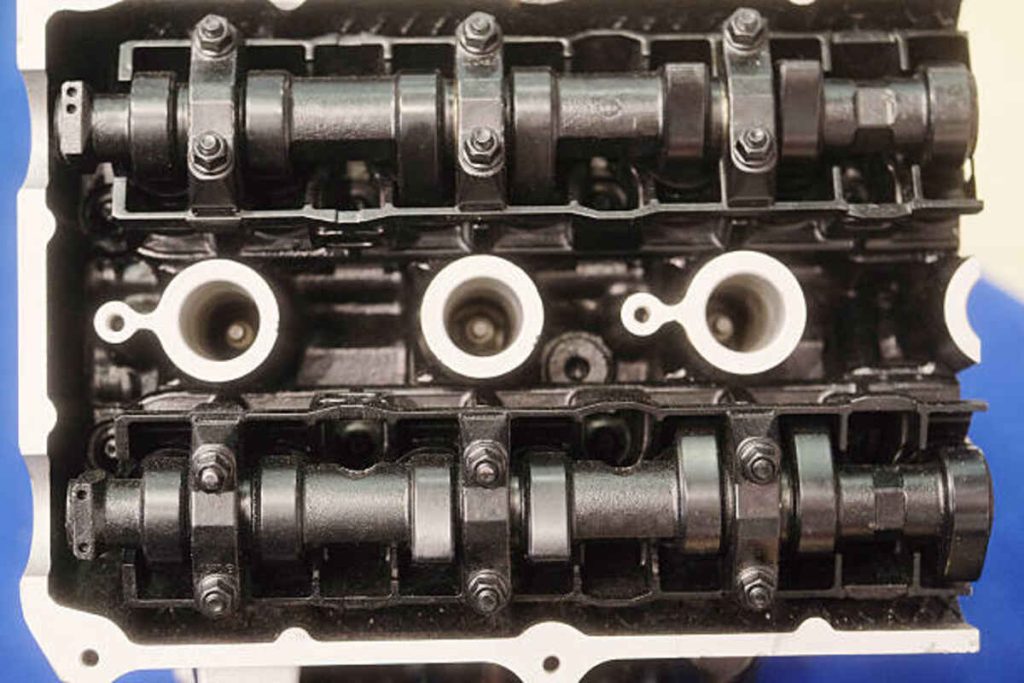 Oil Filter Fits Caterpillar Duramax 6.6L Engines