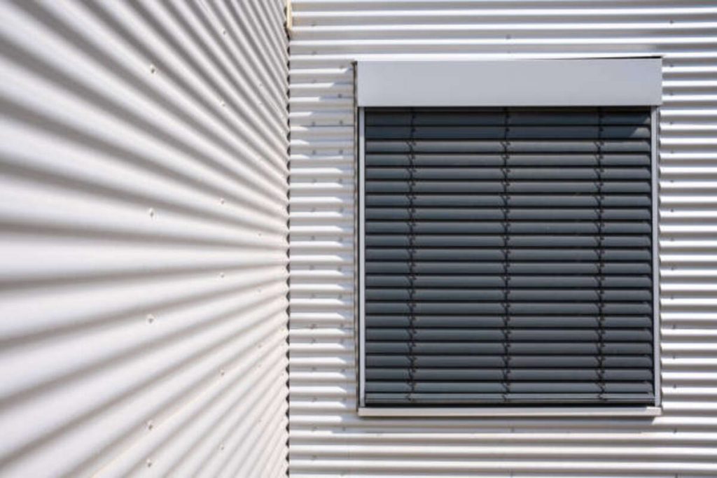 vacuum glazed window